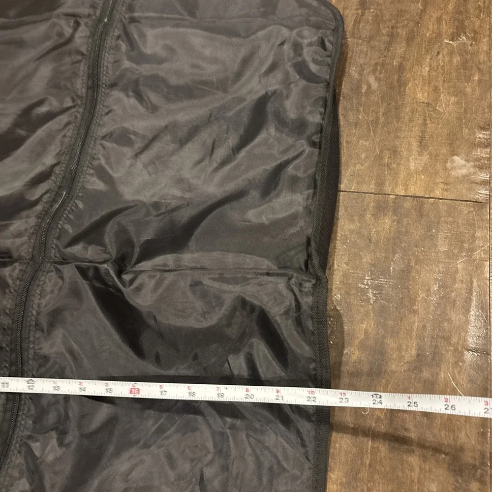 American Tourister Black Suit Garment Bag 22